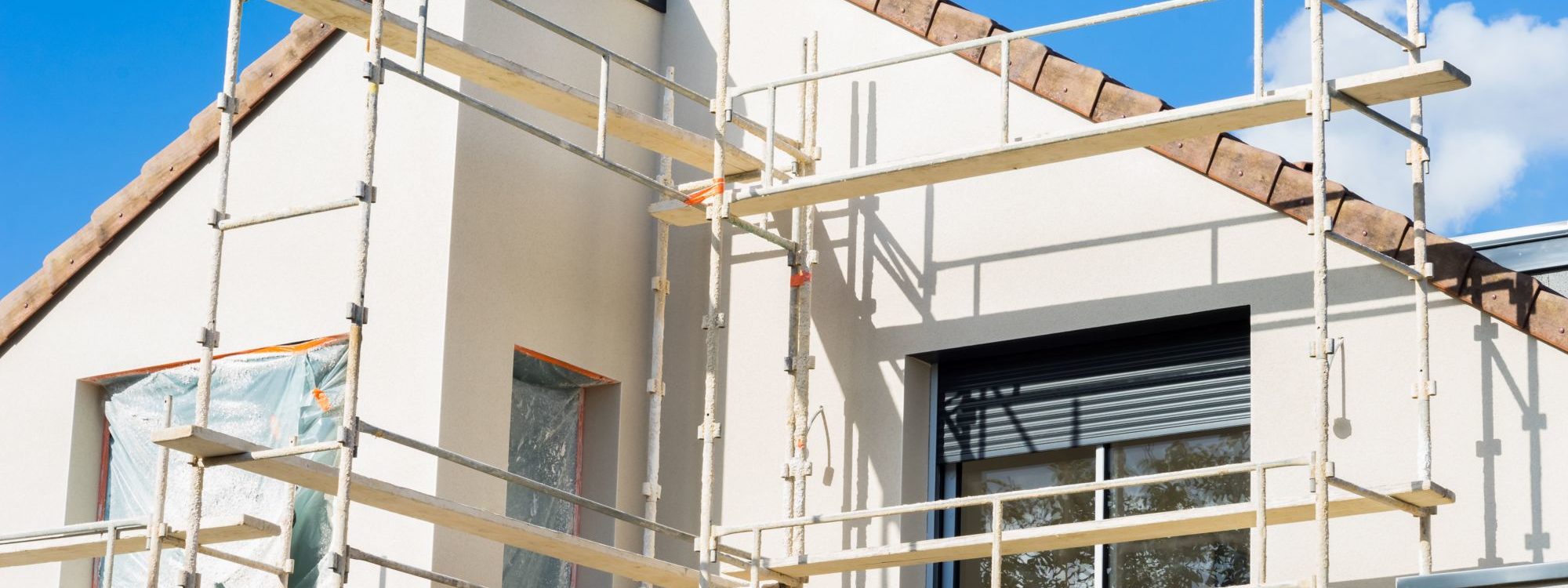 2 RAVALER FACADE 2000X750 | BD RENOV ALSACE Quels sont les signes que votre façade est mal isolée (bruit, humidité, froid) ? Strasbourg